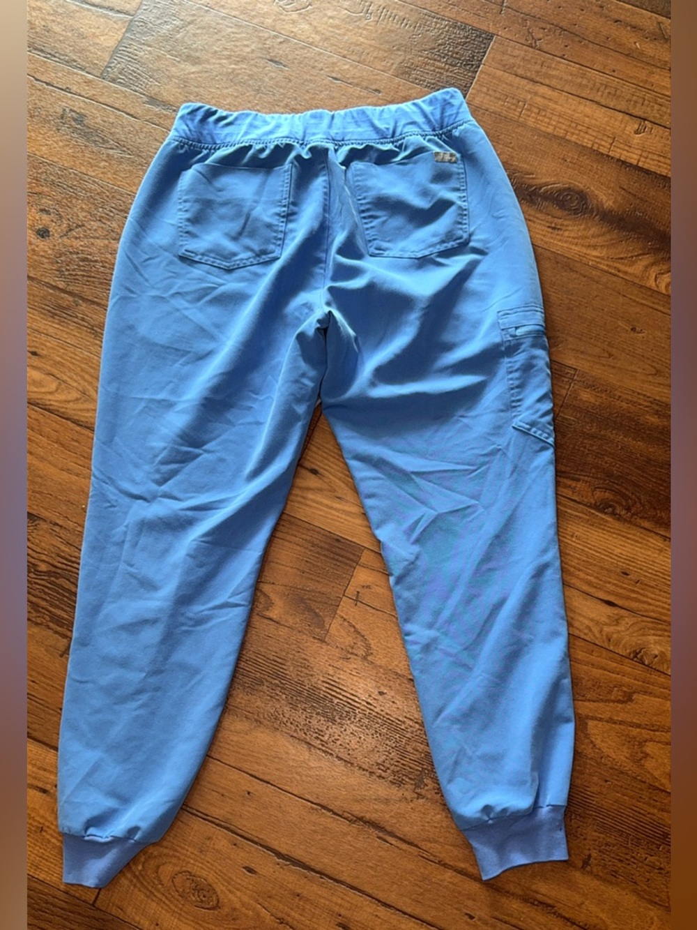 Like New Pristine FIGS Zamora Jogger Ceil Blue Size Medium PO 2623 Scrub Pants - Picture 4 of 8